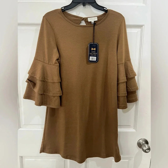 NWT Simply Southern Caramel Bell-Sleeved Dress Size Small - Picture 1 of 6